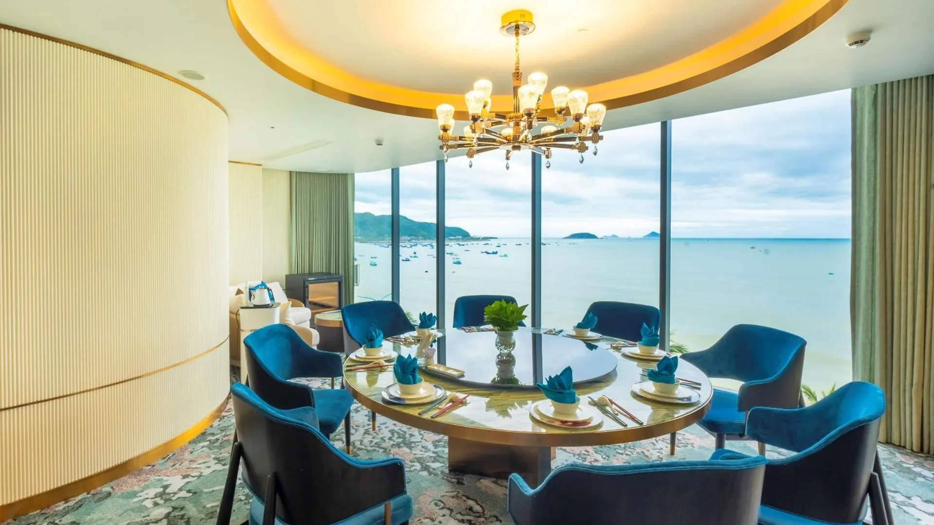 The Morning Glow Boutique Hotel Να Τρανγκ Βιετνάμ