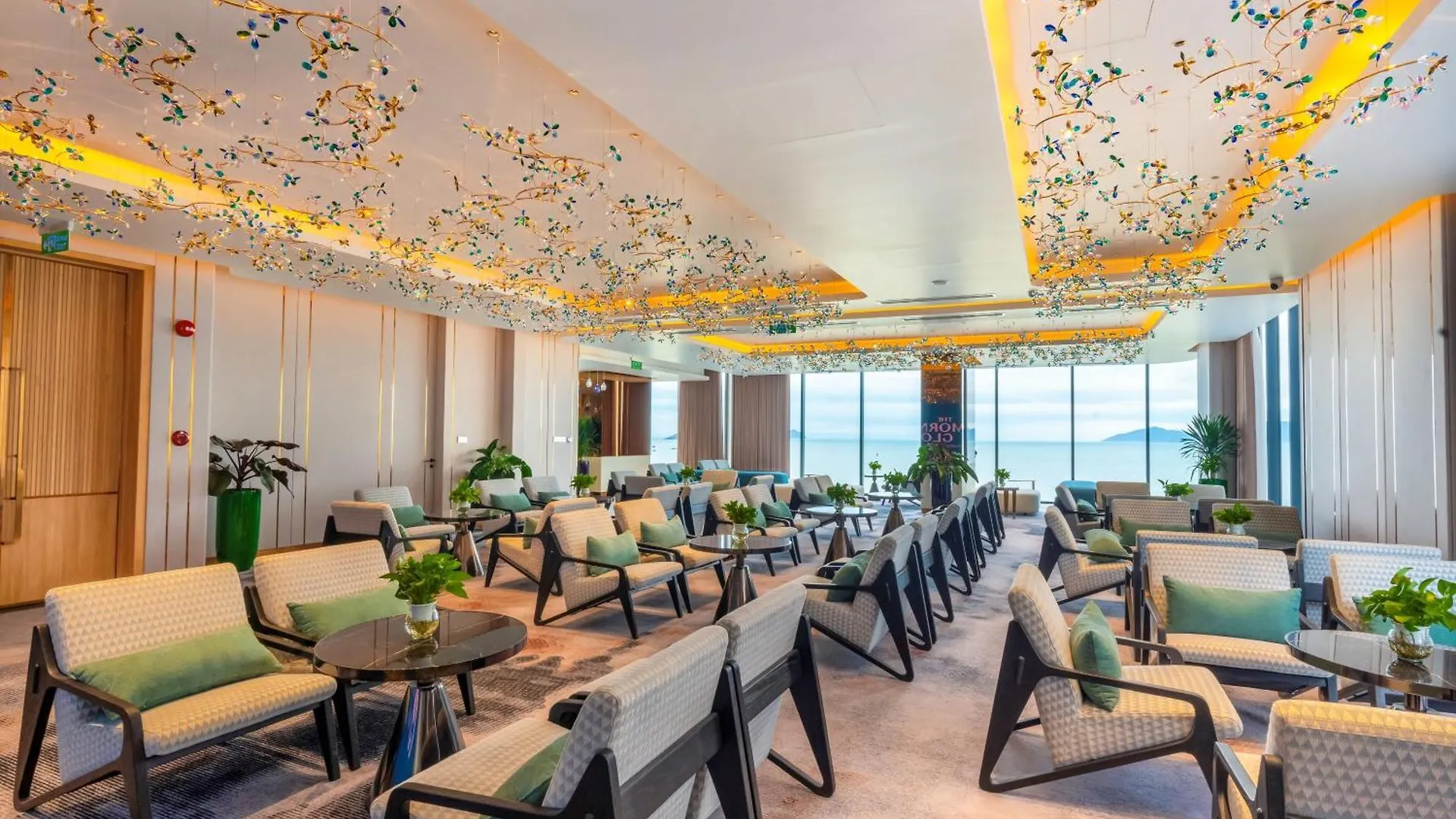 The Morning Glow Boutique Hotel Να Τρανγκ