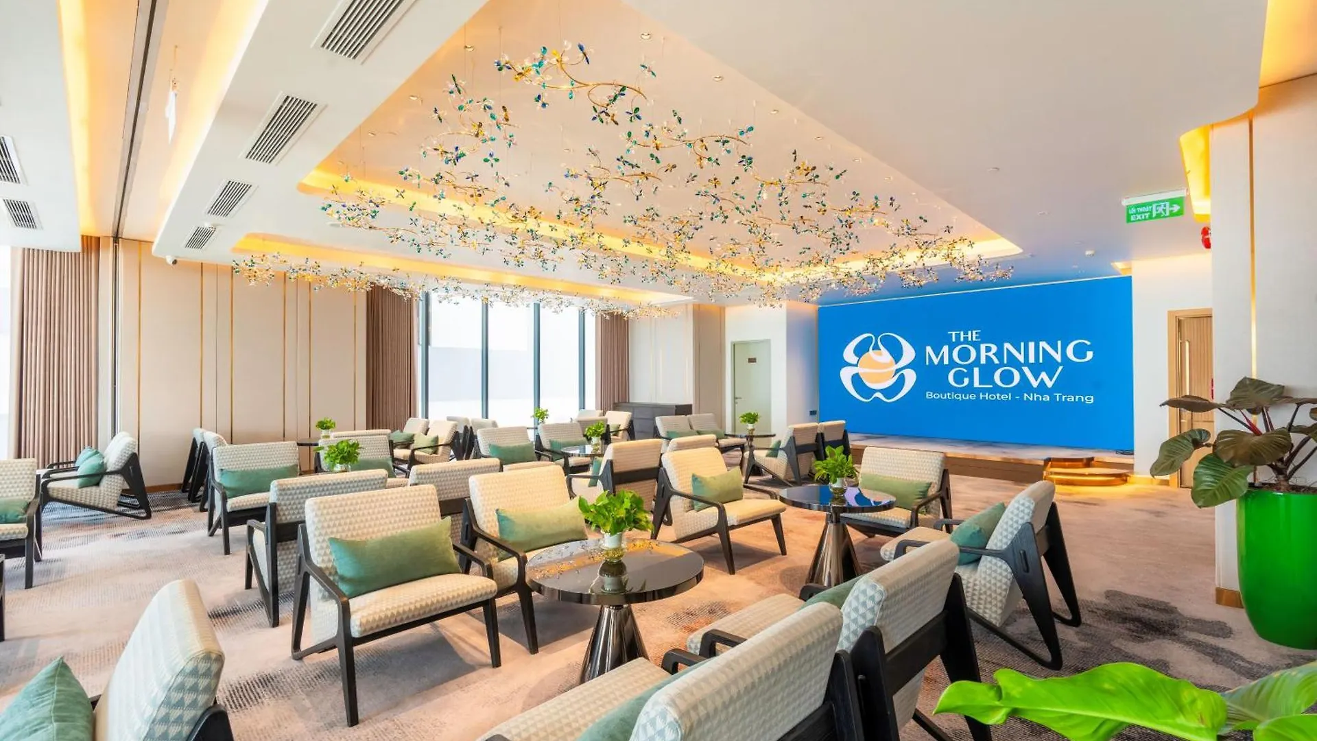 The Morning Glow Boutique Hotel Να Τρανγκ
