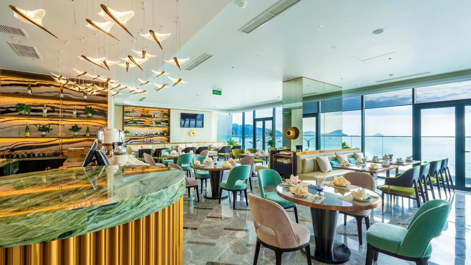 The Morning Glow Boutique Hotel Να Τρανγκ 5*,