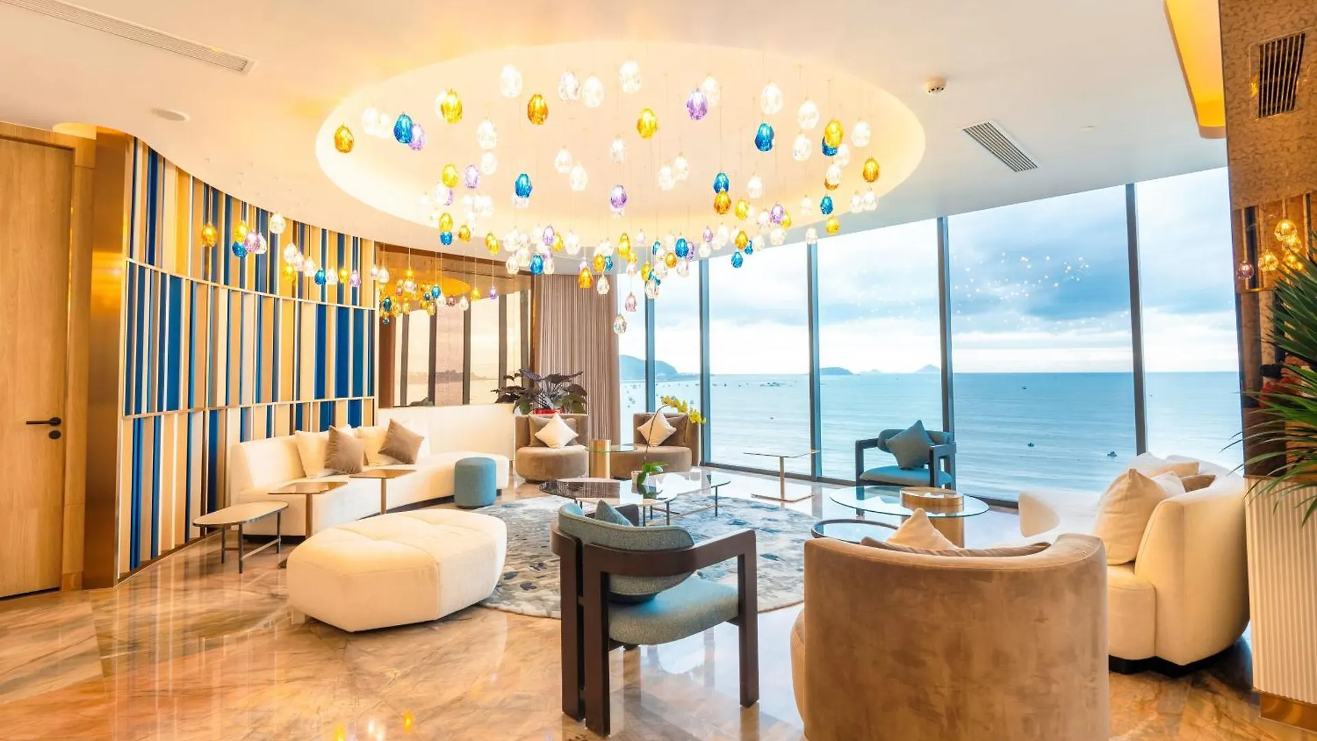 The Morning Glow Boutique Hotel Να Τρανγκ