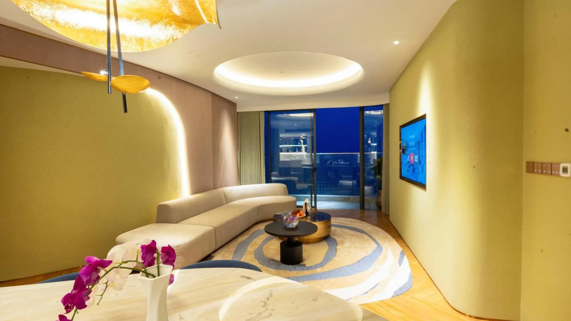 The Morning Glow Boutique Hotel Να Τρανγκ