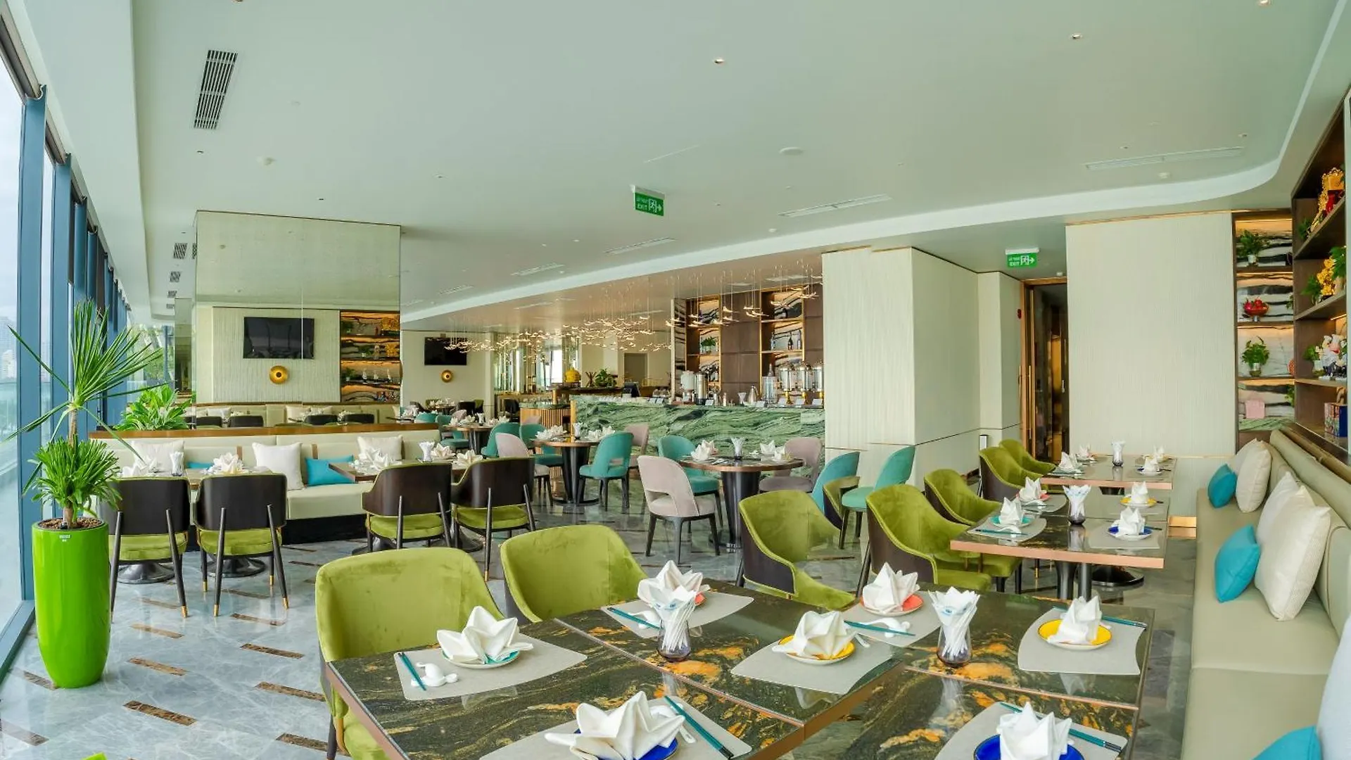 The Morning Glow Boutique Hotel Nha Trang 5*,  Vietnam